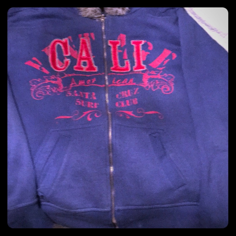 Blue/red trim “Cali AmericanSanta Cruz  Surf Club